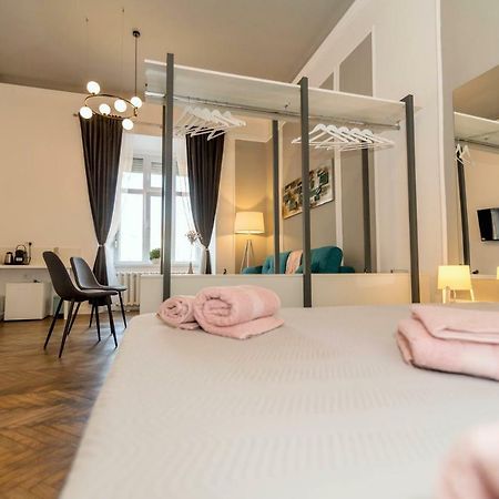 Central Premium Suites Timisoara Exterior photo